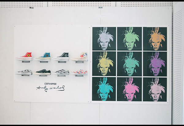 Walkin&rsquo; on Warhols