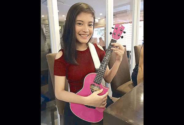 Studerende bakke flertal Selena Marie:The girl with a pink ukulele | Philstar.com
