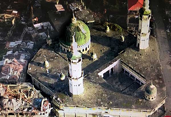   Troops retake Grand Mosque in Marawi     