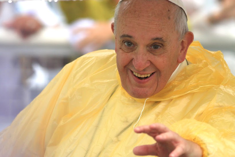 Filipinos view Pope Francis as â��most favorableâ�� world leader