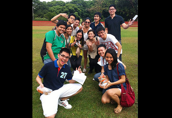 15 summa cum laude students lead UP Diliman graduation