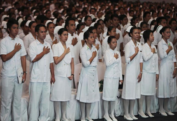 Seek jobs in Middle East, not US, Pinoy nurses urged