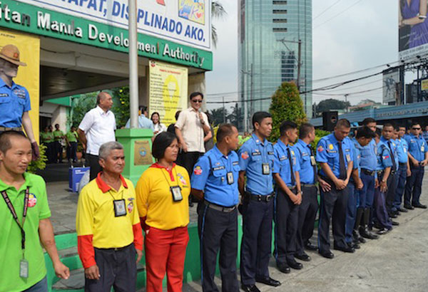 2 solons want P2K hazard pay for govt field workers