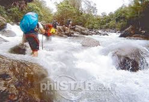 Batangas hiker robbed, slain?