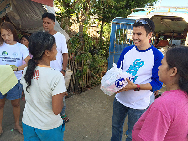 Globe conducts Albay relief operations
