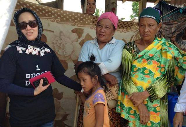 Officials visit Maguindanao evacuees
