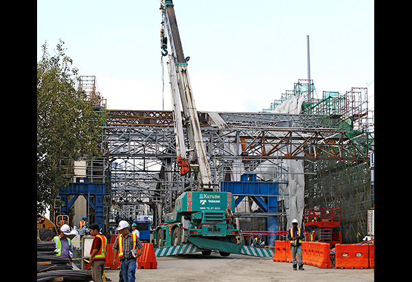 Ayala Bridge repair delayed anew