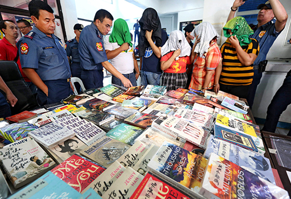 5 â��book thievesâ�� nabbed in Quezon City