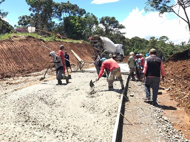 Work on Tagoloan-Talakag road continues despite Marawi conflict
