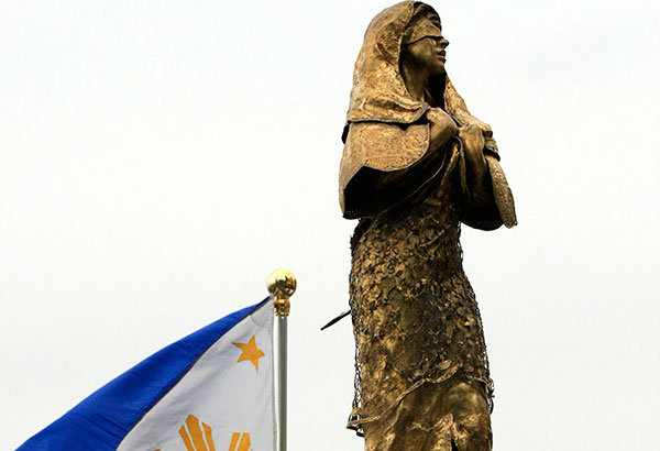 Duterte on 'comfort woman' statue: That's a constitutional right