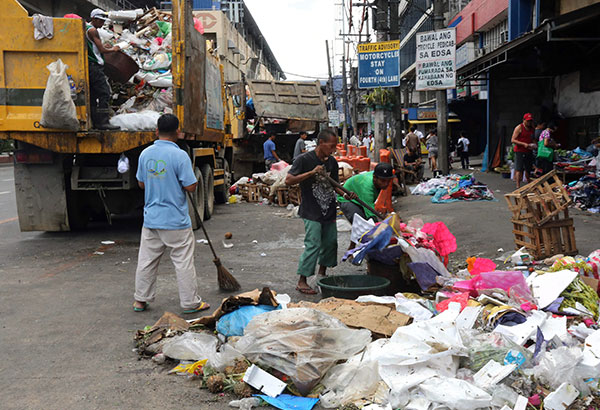 Truckloads of trash hauled from Rizal Park