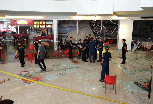 2 hurt in LPG explosion in Quezon City mall