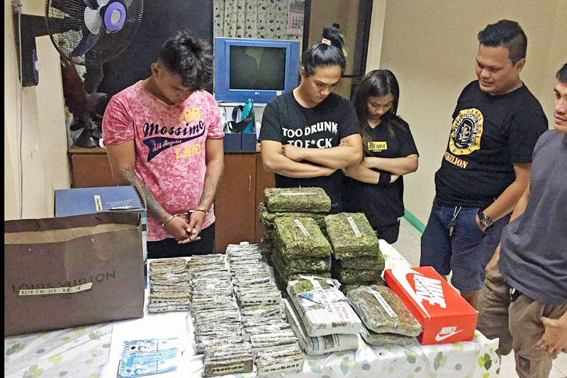 P.8-M  marijuana bricks, oil confiscated