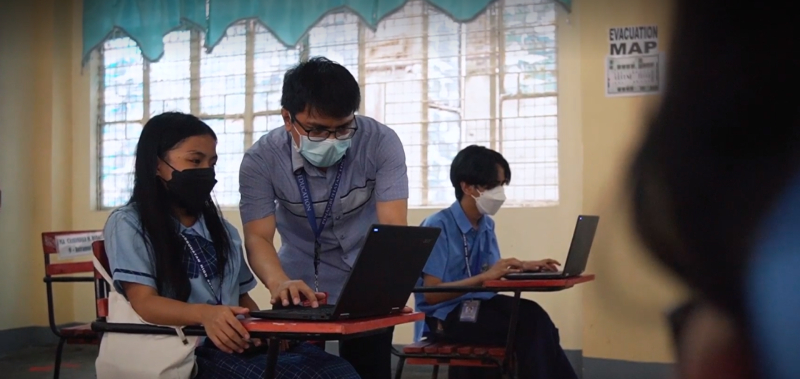 Mengadopsi 'Minecraft: Education Edition' untuk pembelajaran berbasis game di SMA Pinagbuhatan