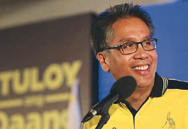 Mar Roxas padadaluhin sa Senate hearing ng MRT mess