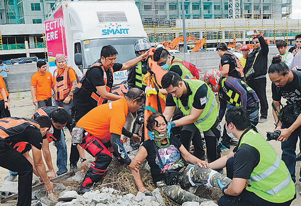 Smart&rsquo;s emergency equipment deployed at MMDA shake drill