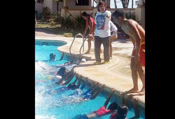 PSL holds indoor, open water swim meet in Boracay