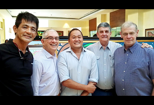 Aussies propose refs development program