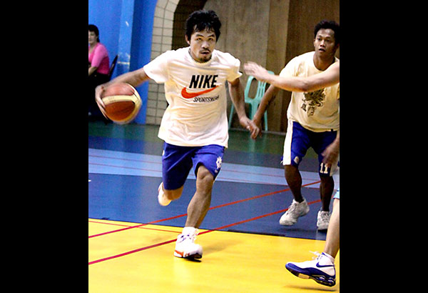 Pacquiao shines in Dubai pickup game ahead of Mahindra-Alaska clash