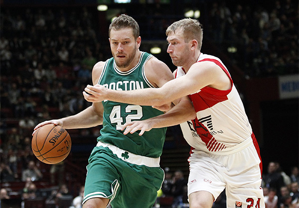 Lee says Celtics and champion Warriors have plenty in common