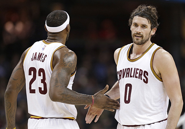 Cavs roll past Magic as LeBron hits milestone
