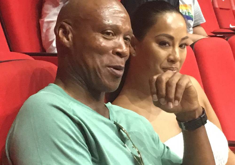 LOOK: Showtime Lakers' Byron Scott in town, watches PBA game