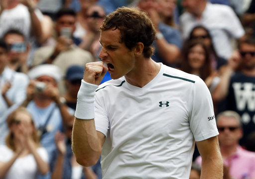 Nagging hip injury doesn't slow Murray at Wimbledon 