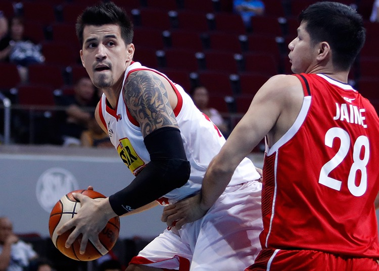 Star's Pingris marks entry into 5k-point club in emphatic fashion