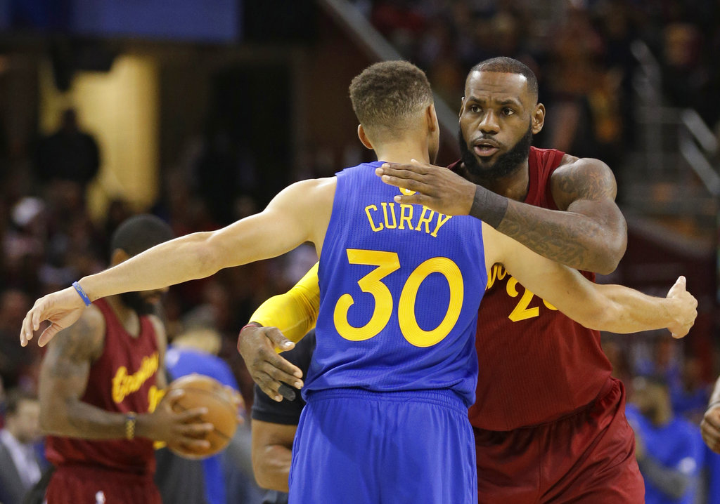 Cavs, Warriors gear up to begin championship quests again