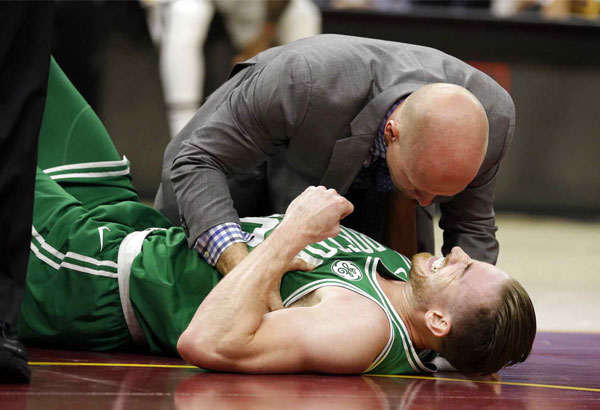 Hayward from hospital: It's hurting me that I can't be there