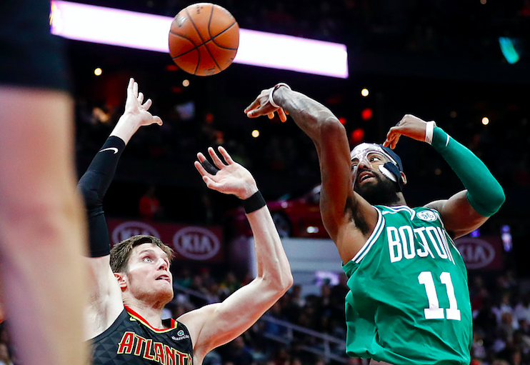  Irving, Brown help Celtics rally for 15th straight win