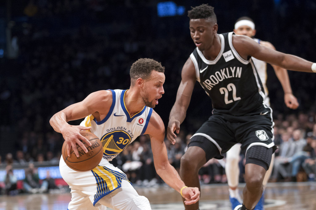 Stephen Curry has 39 points, 11 rebounds; Warriors beat Nets