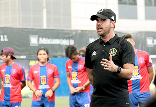 Davao Aguilas FC, LA Galaxy hold clinics for young booters