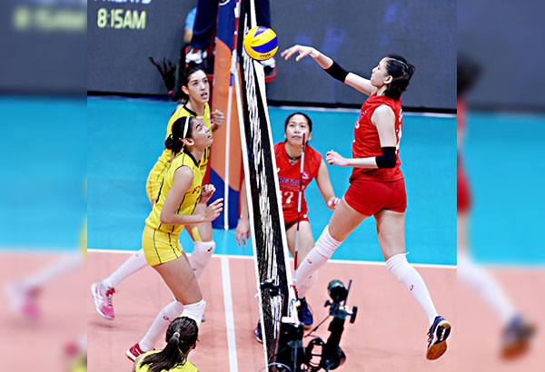 Blaze Spikers go  for the kill, crown   