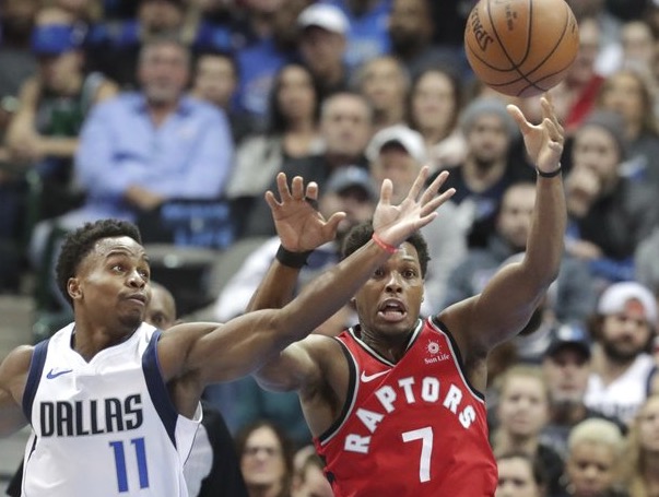 Mavs end another Raptors 6-game streak with 98-93 win