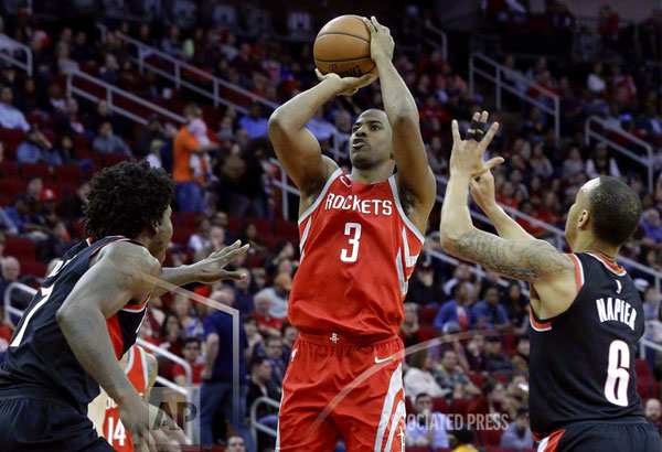 Paul explodes for 37 points as Rockets repel Blazers