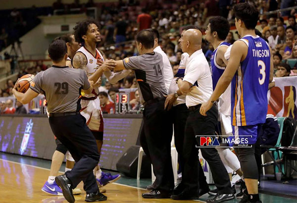 NLEX's Guiao, SMB's Ross penalized after verbal altercation