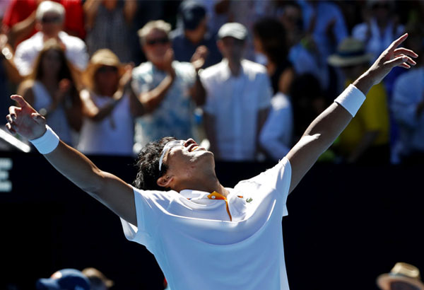 Chung's amazing run continues into Australian Open semis