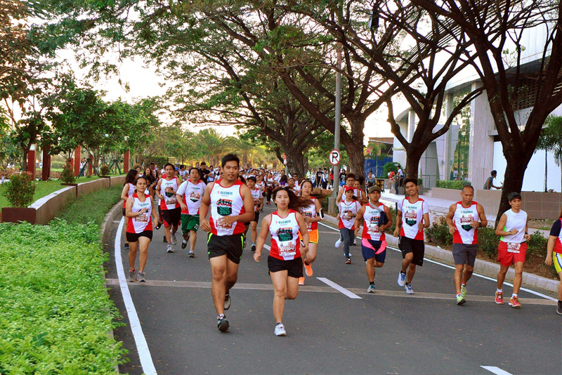  Filinvest hosts 7-Eleven fun run