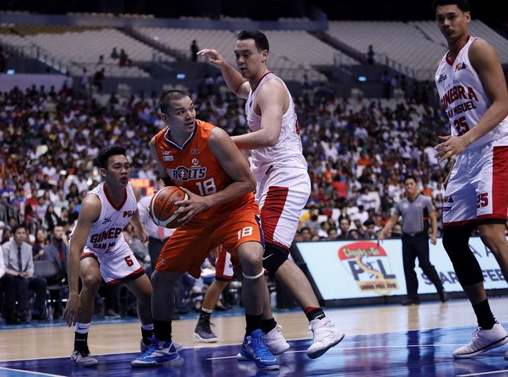 Shorthanded Bolts stay alive, stun Gin Kings
