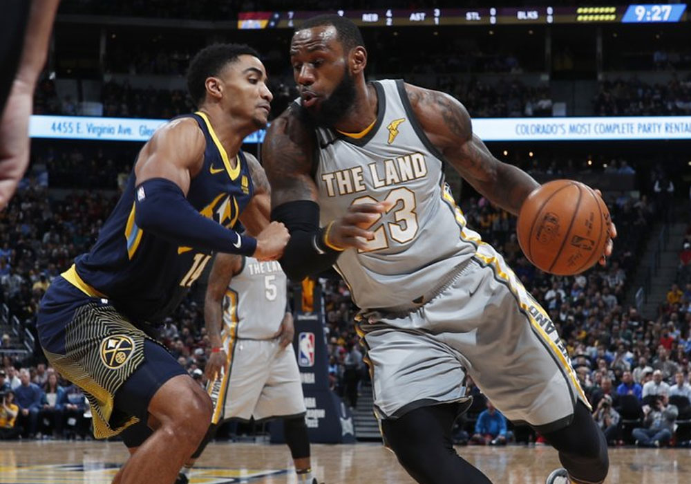 LeBron erupts for 39 points as Cavs edge Nuggets