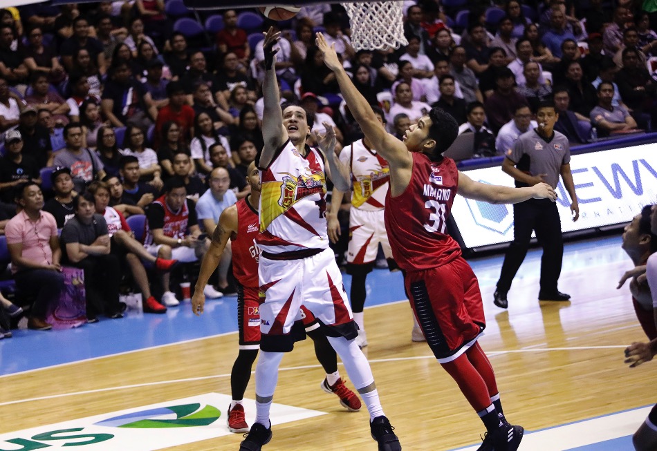 WATCH: Lassiter comes to SMB's rescue anew