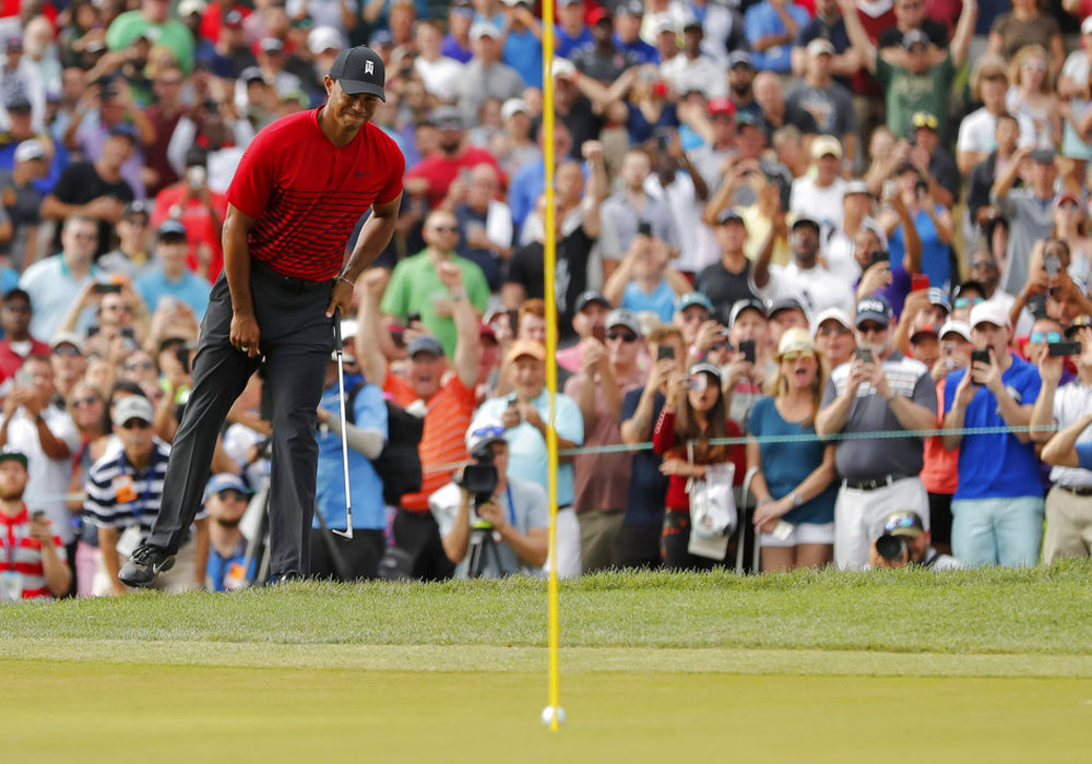 Woods looks closer than ever to winning again