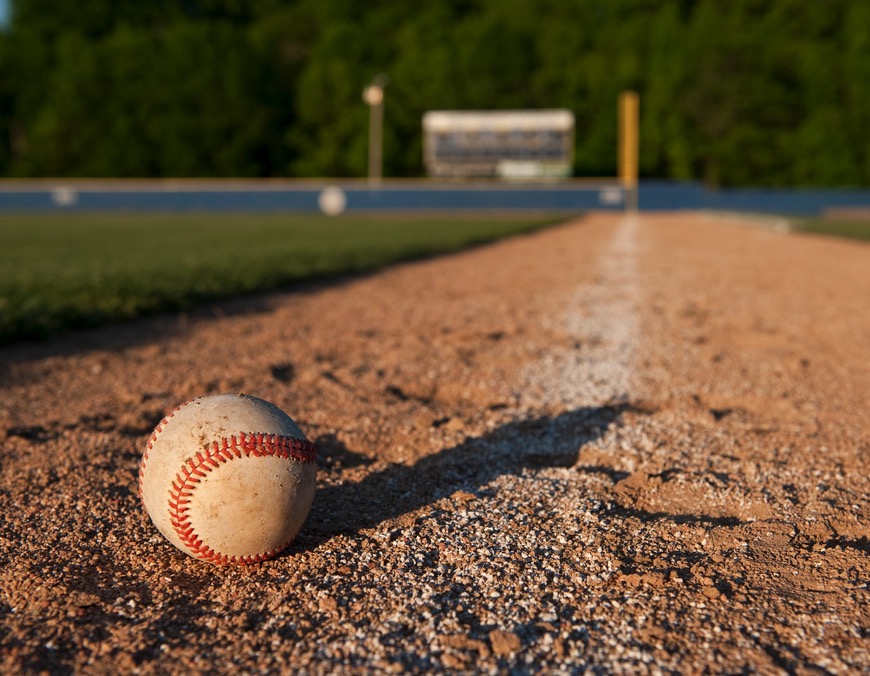 DLSU weathers Ateneo run to clinch UAAP baseball crown