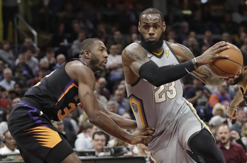 LeBron, Cavs cruise to 120-95 blowout over sinking Suns