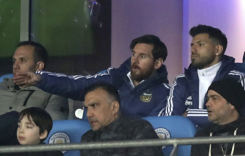 Without Messi, Argentina beats Italy 2-0 in friendly