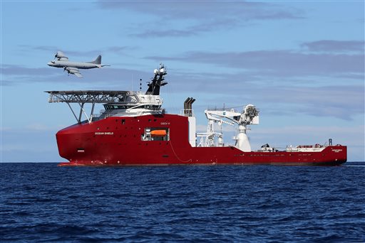 Search for missing Malaysian plane shifts south
