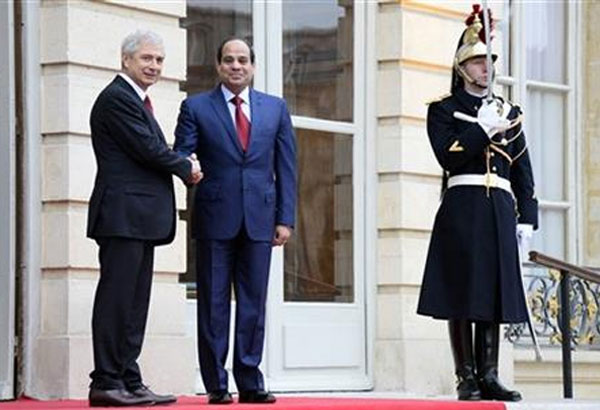 France returns 250 smuggled Egyptian antiquities