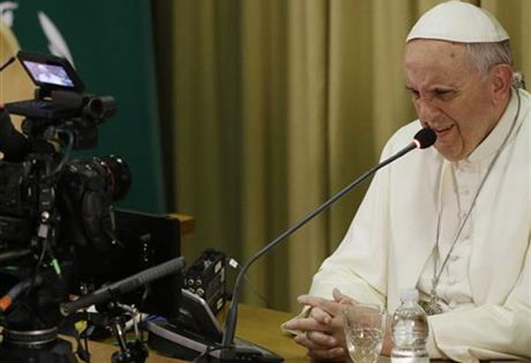 Pope decries conditions for migrants on US-Mexico border