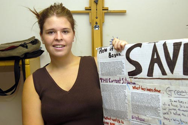 Islamic State US hostage's family still hopeful she is alive